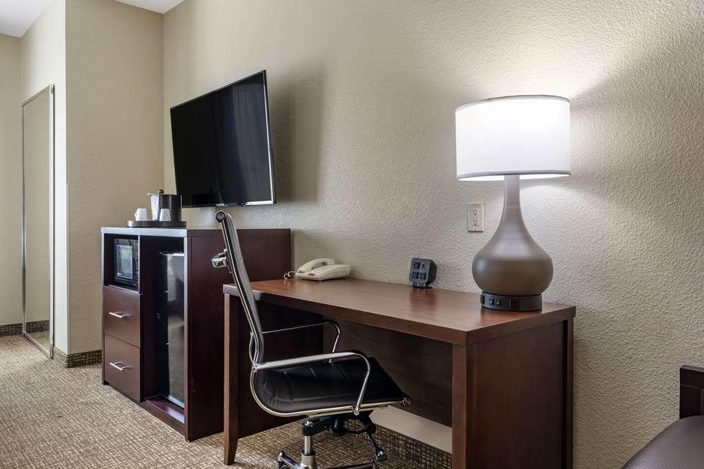 Comfort Suites Plano - Dallas North Номер фото